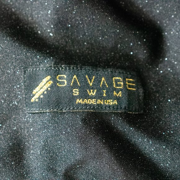 SAVAGE SWIM Rash Guard - Picture 4 of 4